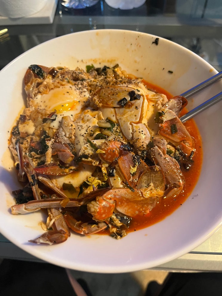  주말일기_ 많이 걷고 많이 마시고, 당근에서 이상한 거 사고, 영화 많이 보고.