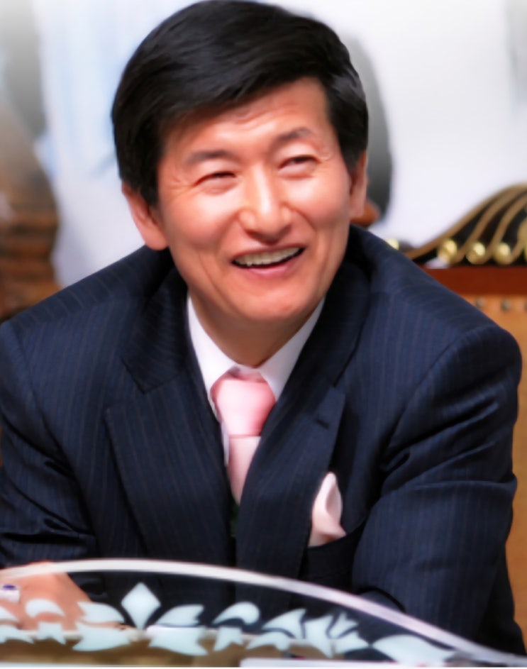 <b>정명석</b>, 끝없는 성범죄 의혹과 복역중,<b>추가 기소</b>... JMS 사건의... 