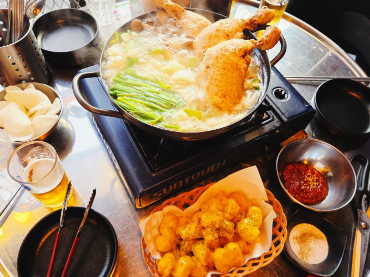  [부평 테마의 거리 술집] 부평역 맛집 "공삼이 잡화점" (feat. 닭다리 수육 전골 + 갈릭버터 맛감자)