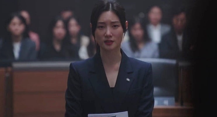 <b>정채연</b>(강효민) <b>학폭</b>... 생겨" ('<b>에스콰이어</b>')프로필 나이 학력... 