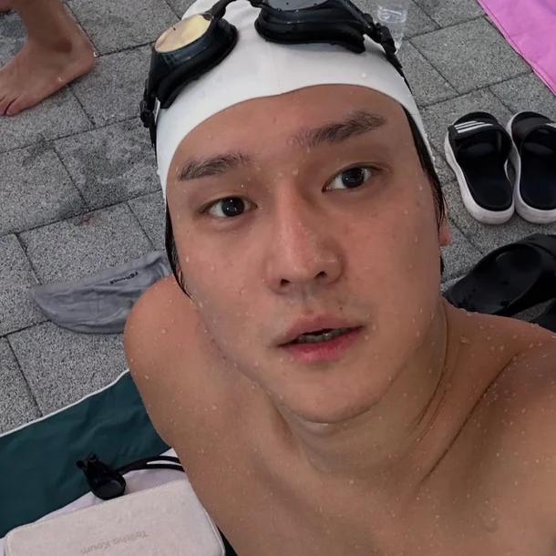<b>고경표</b>, 잠원<b>한강수영장</b> 성인 이용 중단 소식에 서울시 향해... 