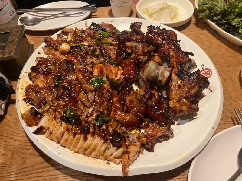 평택 조개터로 매콤한 불족발 "바베큐통족구이"