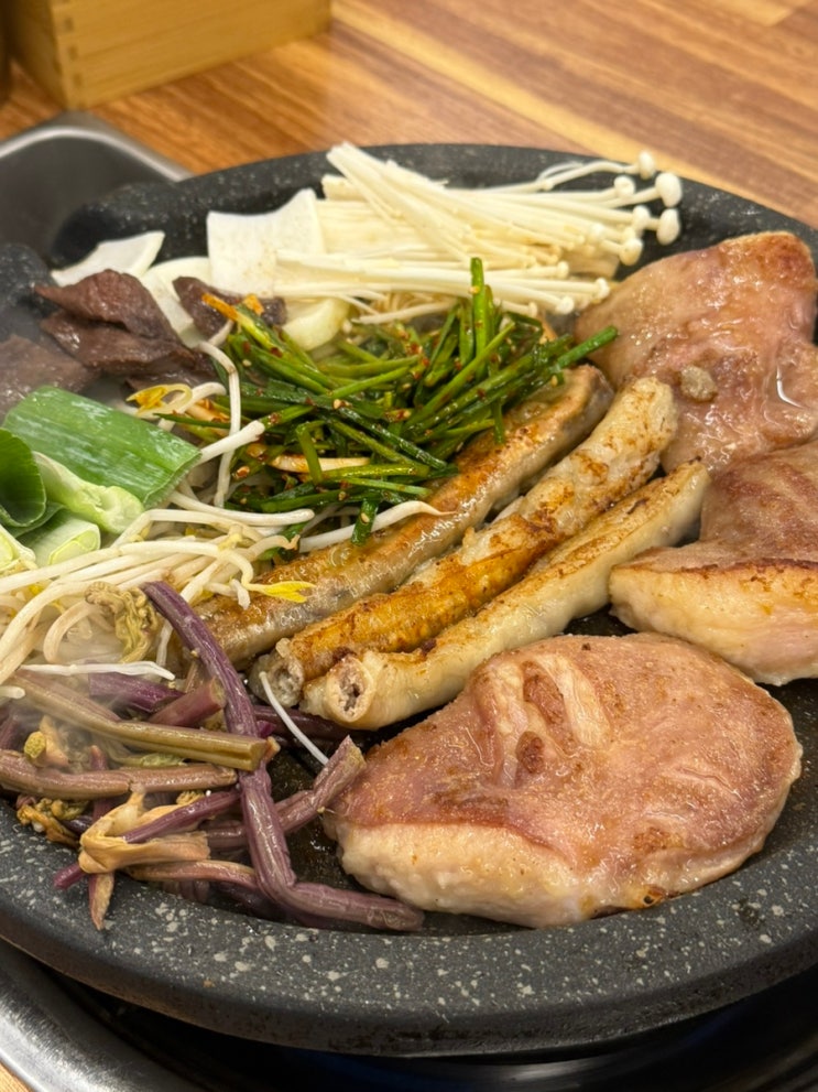  상암 맛집 마장동한우곱창 무한리필 곱창구이!