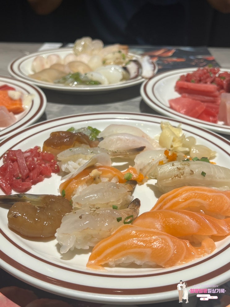  맥주 무한리필 초밥 맛있는 프리미엄 뷔페 '고메스퀘어 천호점' 내돈내산 후기