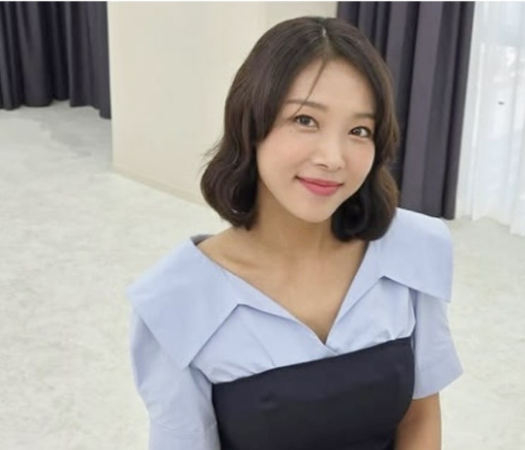 <b>원더걸스 유빈</b>, 언니 유방암 뇌 전이"…연 2억 치료제 청원 독려