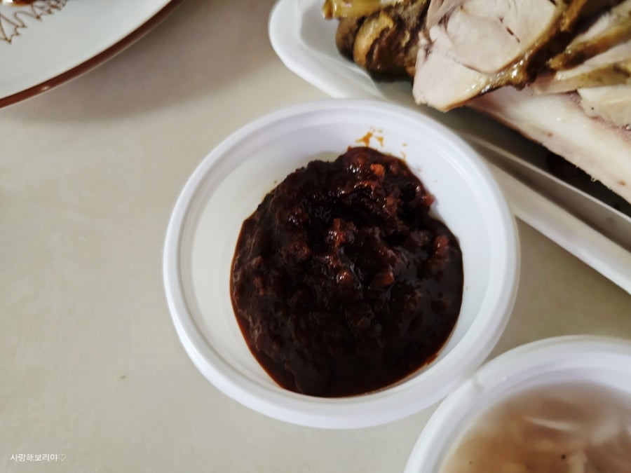 허브한방 장충동왕족발보쌈 사진 5