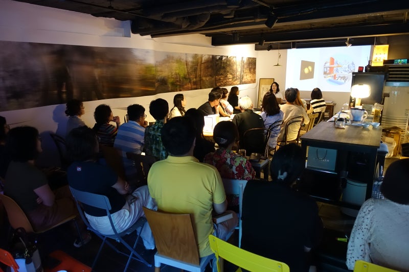 『디어 컬렉터』 김지은 작가와의 만남: 전세계 컬렉터의 거실에서 경험하는 프라이빗 미술....
