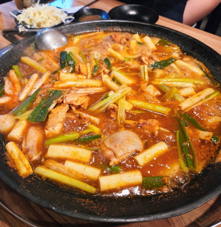  아랜역 물닭갈비 _ 아차산역, 어린이대공원 후문 근처 물 닭갈비 후기