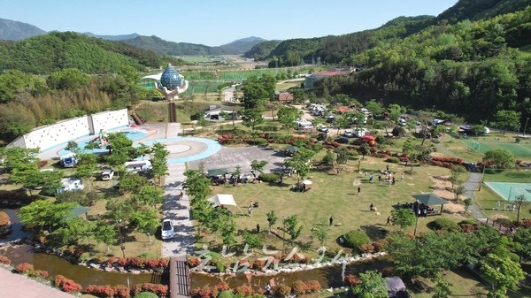  계절감 오롯이 느낄 수 있는 공간, “장흥 부산면 심천공원 오토캠핑장에서 가을의 낭만 즐기세요”