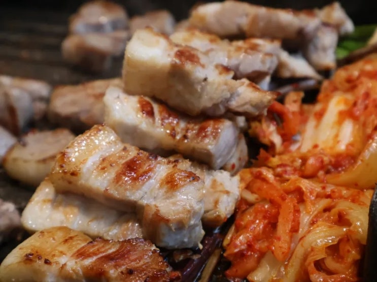  더그릴육선 | 영종도 하늘도시 고기집 & 숙성 삼겹살 추천 후기