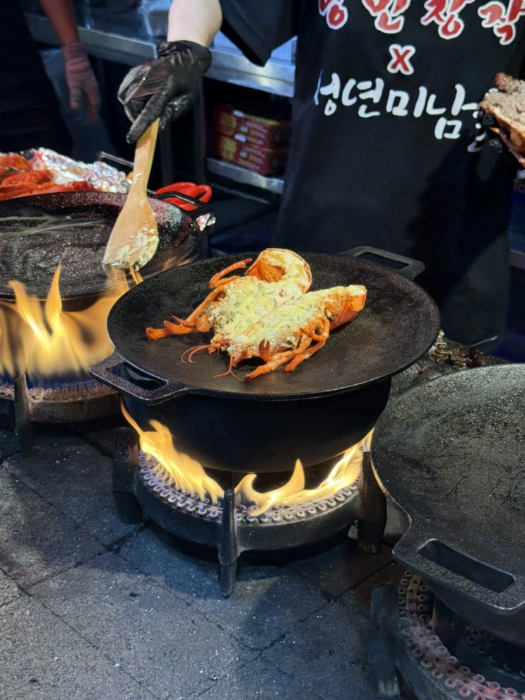  제주동문시장맛집 추천 "제주청년미남들 낭만장작"