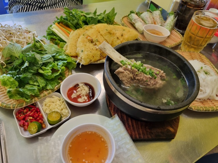  나트랑 로컬 맛집 안이어퍼 왕갈비 쌀국수 현지인맛집
