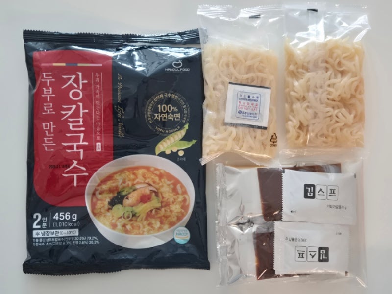 한둘 쫄깃 생 두부 강릉식 장칼국수 밀키트 두부로 만든 장칼국수(카카오메이커스 구매)