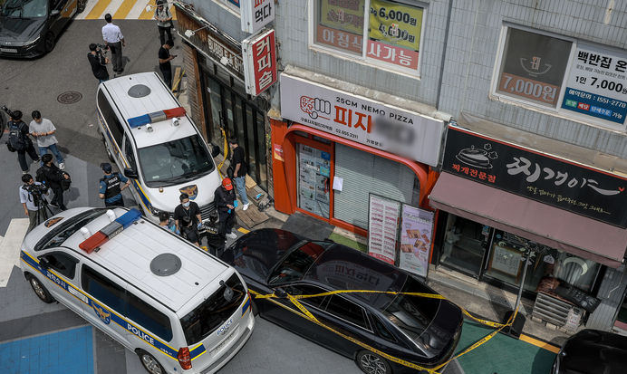 서울 신림동 <b>피자집 칼부림 사건</b>…인테리어 갈등으로 3명 사망