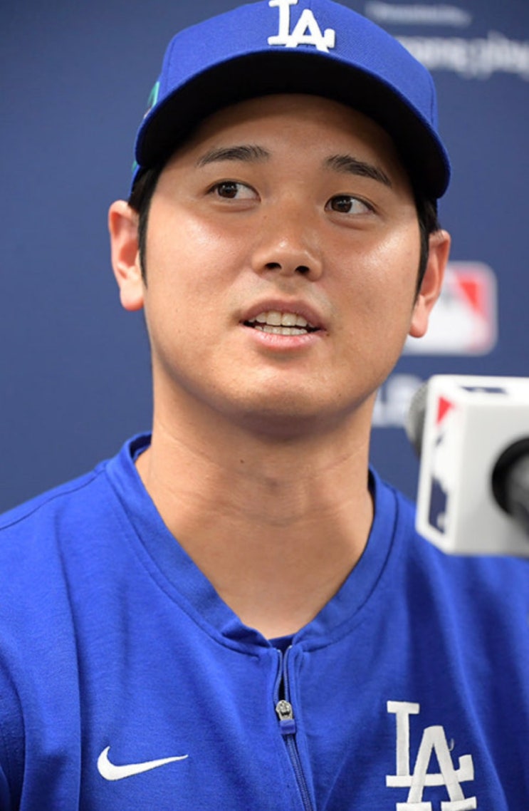 <b>오타니</b> 쇼헤이 다저스 이적 후 100호 <b>홈런</b> 달성 <b>김혜성</b>은 <b>복귀</b>... 