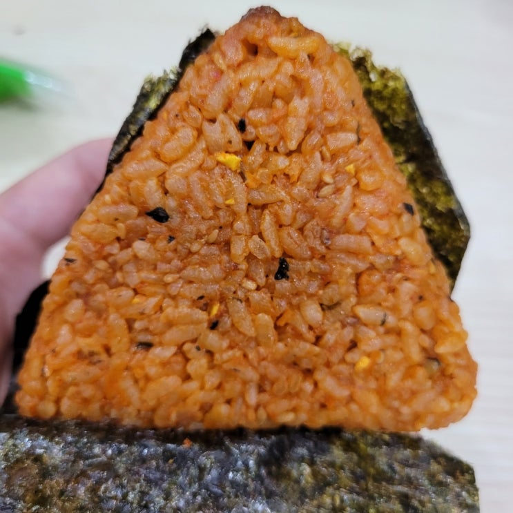  [GS25] 'FULL 가득찬 전주비빔 삼각김밥'후기