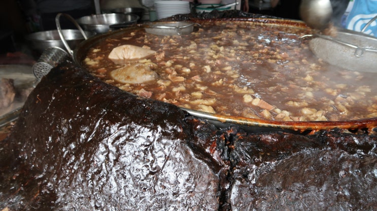  방콕맛집 60년 끓인 육수의맛 미슐랭가이드 와타나파닛