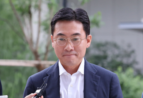 ‘<b>김건희 집사 게이트</b>’ <b>구속영장 기각</b>, 향후 수사 방향은?... 