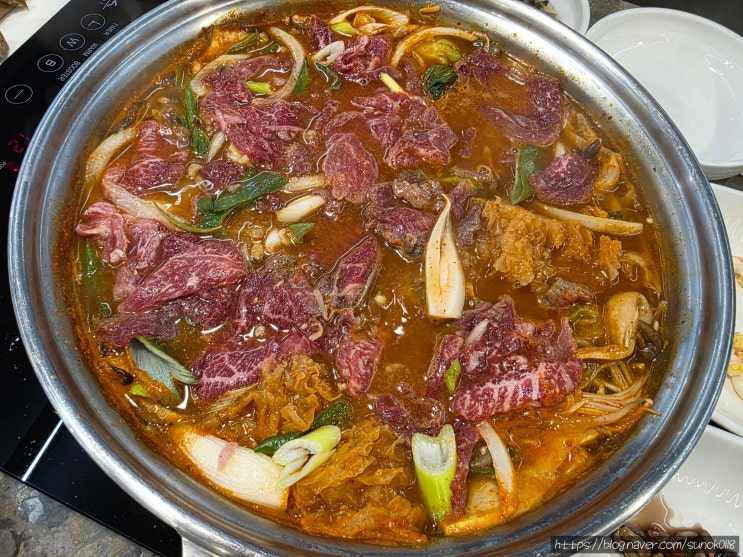  산들마을 한우얼큰전골 김포 운양동 점심 맛집