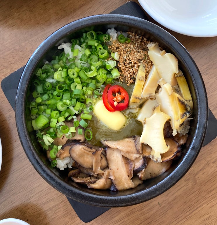  강남역 한식 맛집 모아 강남 : 트렌디하게 재해석한 퓨전 한식 모임하기 좋은 한식당