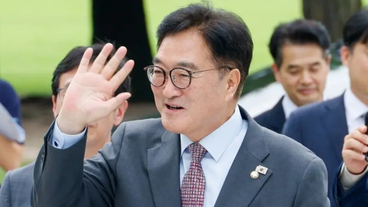 <b>우원식</b> '<b>김정은</b> 만나면 평화문제 논의'
