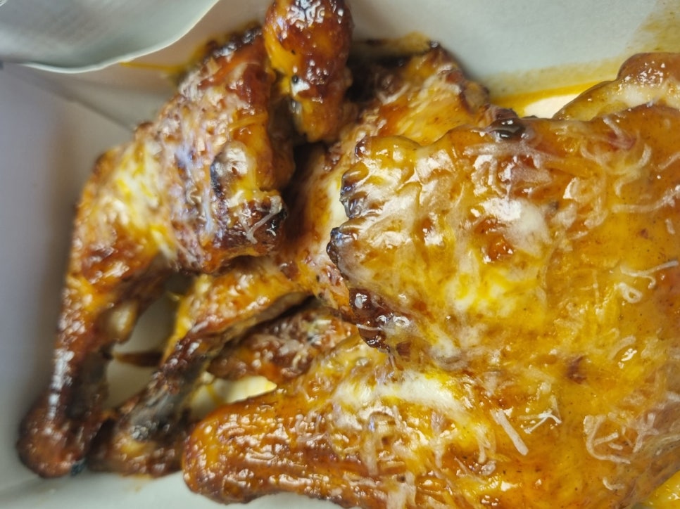 굽네치킨 부산명지점 사진 5