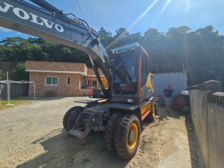  볼보 EW140EPRO 2025년식 1억5300만원 판매합니다.