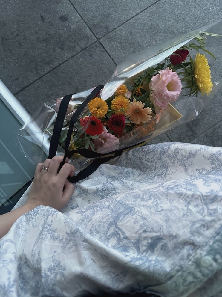  꽃꽂이 취미 추천 l 꾸까 광화문점 클래스 후기 및 비용