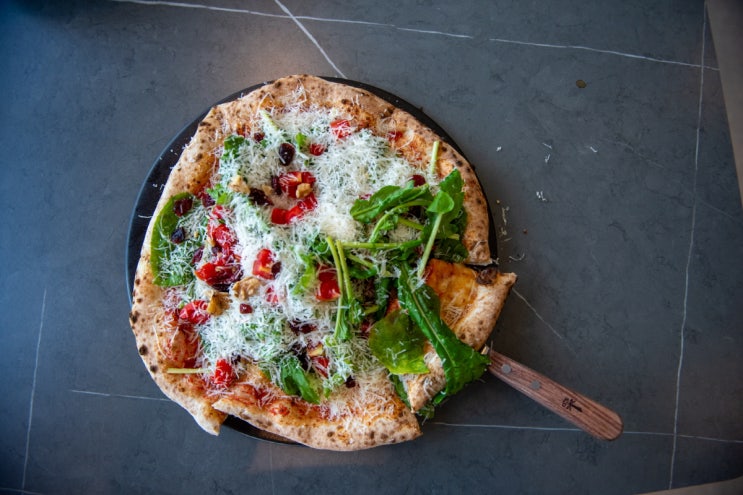  경기도 여주 맛집 W52 여주 프리미엄빌리지점 루꼴라피자 해물크림파스타 커피까지