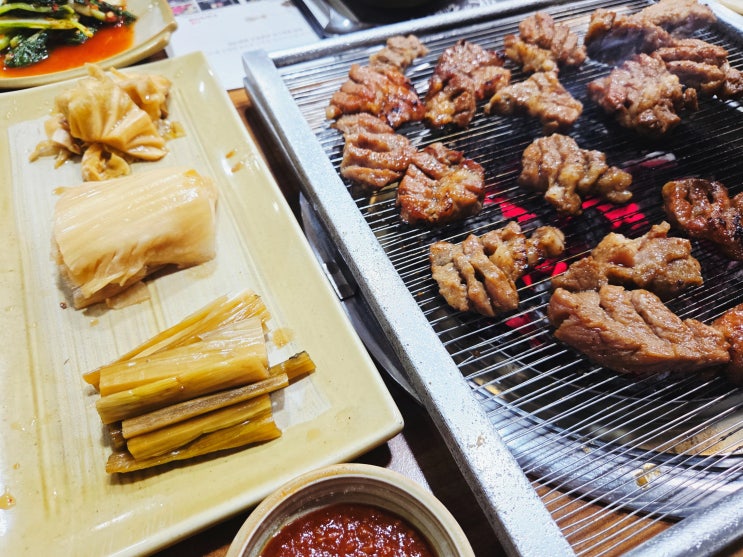  [부천 상동 갈비 맛집] 구워주는 고기집 "삼도갈비" 프리미엄 돼지갈비 + 된장찌개 + 평양냉면