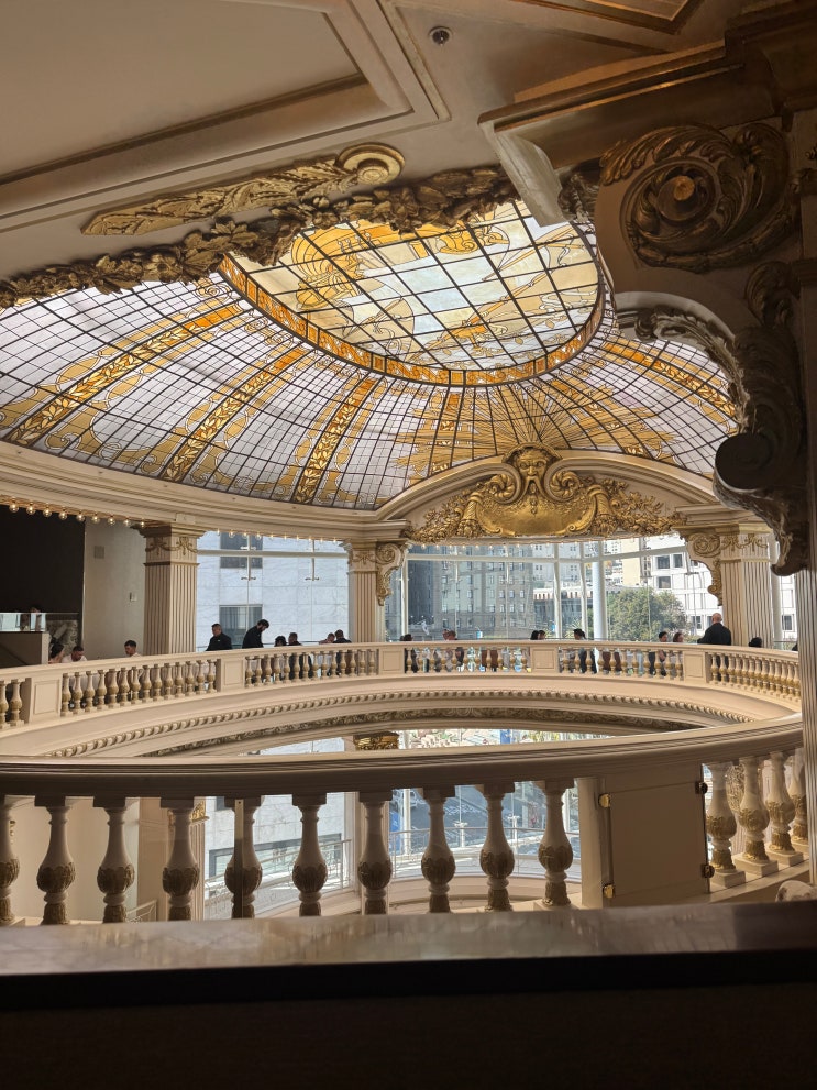  [샌프란시스코] 로툰다 카페 The Rotunda