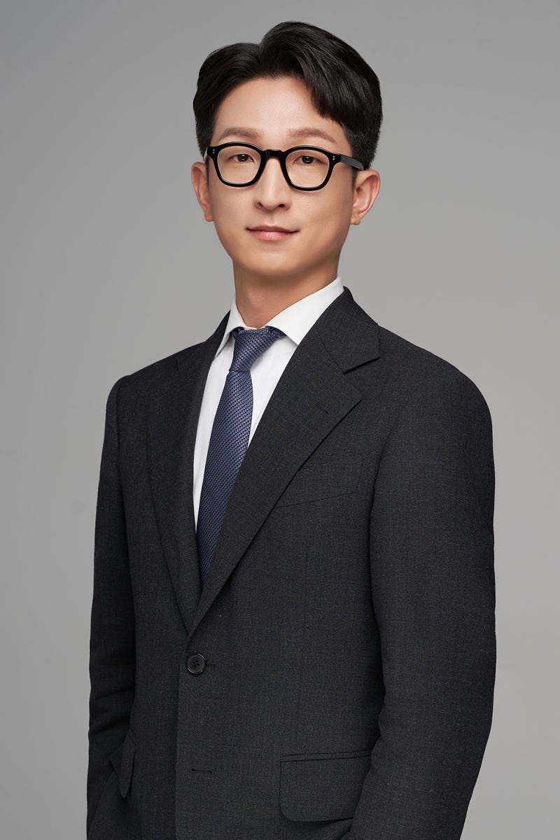 Attorney Kim So-hyun of Seum Law Firm