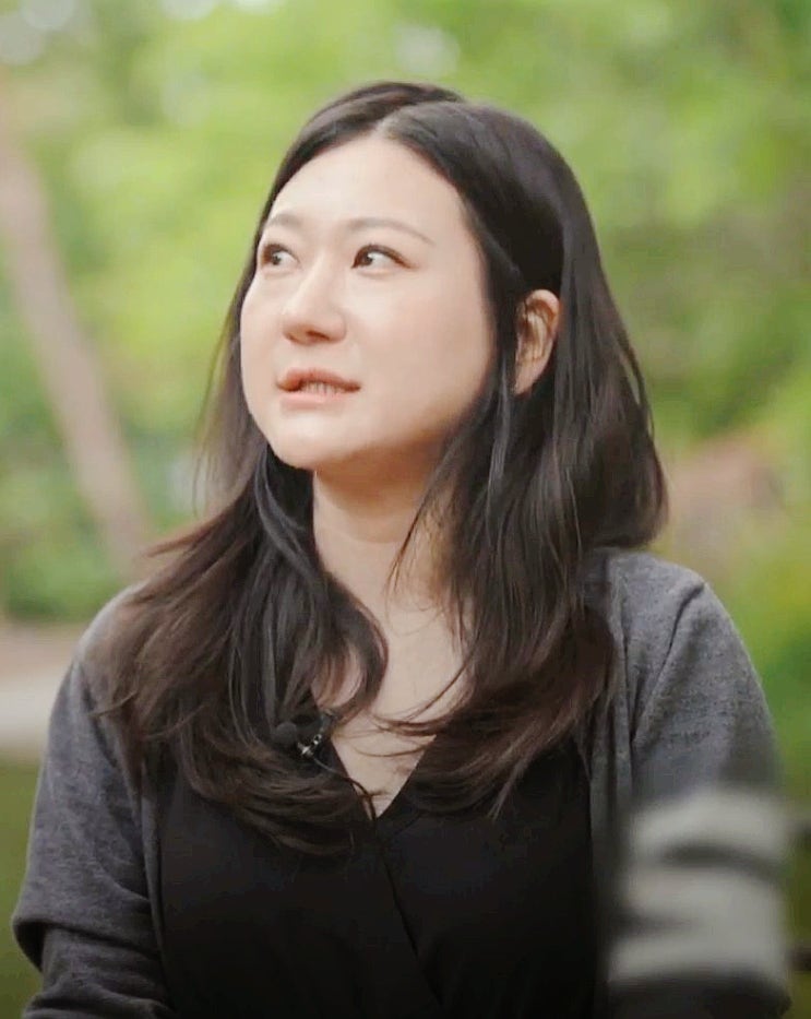 나는 솔로 28기 정숙, 첫날밤 영수 상철 손깍지·경수 재회…빌런? 아니면 돌싱 여왕 ‘킹숙’?