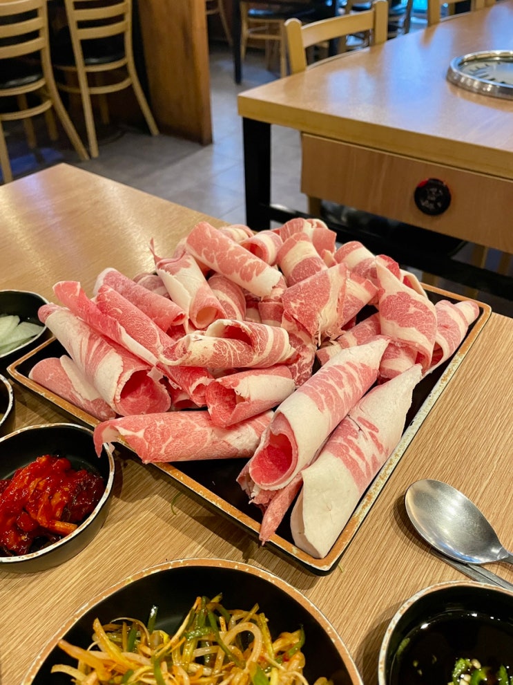 가성비 좋은 메뉴 2차돌 차돌박이 차돌삼겹 이차돌 천안청당점 / 천안식후감