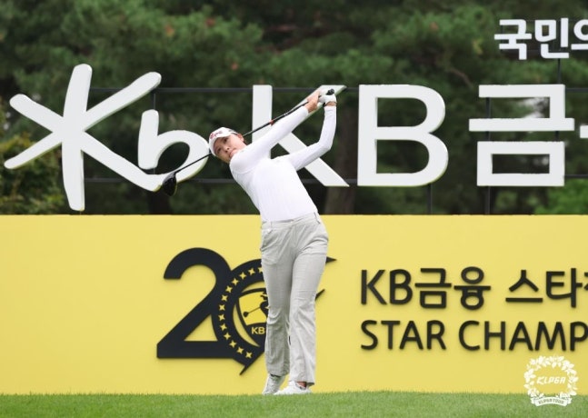 <b>문정민</b> 프로 프로필 2025년 KLPGA <b>KB금융 스타 챔피언십</b> 1R... 