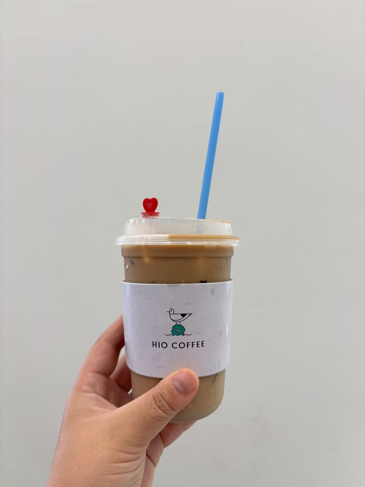  파주 운정 가람마을 하이오커피에서 아이 등원 후, 직장인 국룰 커피로 하루 시작...