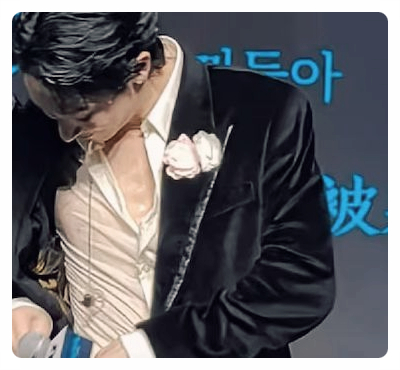 배우 <b>이수혁</b> 항저우 <b>팬미팅 혹사 논란</b>… 소속사... 