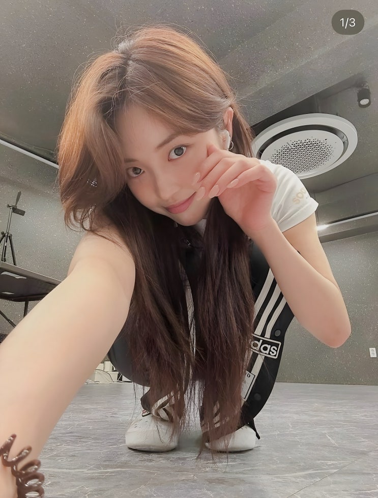 꾸안꾸룩 찰떡 조합! 최규리 인스타 일상 패션 완벽 분석