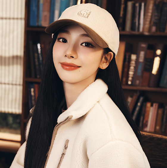  가을감성 코디 고민될때 카리나 노르디스크 가을화보 패션
