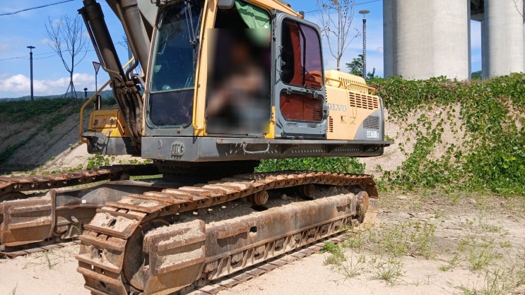  볼보 EC360LC 2008년식 4000만원 판매합니다.