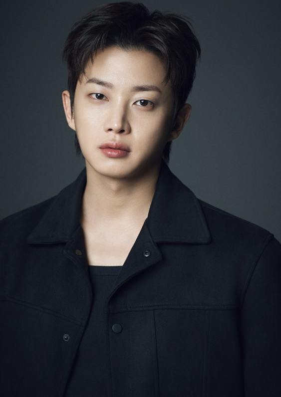   배우 김민석, 부친상 비보…향년 57세 별세