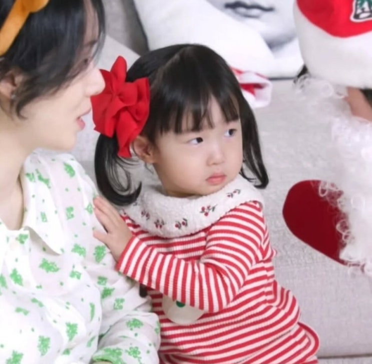 배우 <b>이정현</b>, <b>딸 서아</b> '<b>배우 데뷔</b>' 시켰다? 편스토랑에 공개된... 