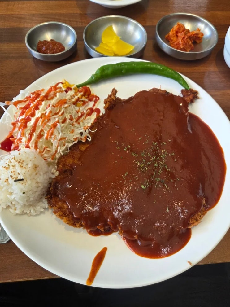  [블챌] 광주 상무지구 맛집! 무등 왕돈까스에서 매운돈까스 도전기 (내돈내산, 일상, 휴식, 매운음식)