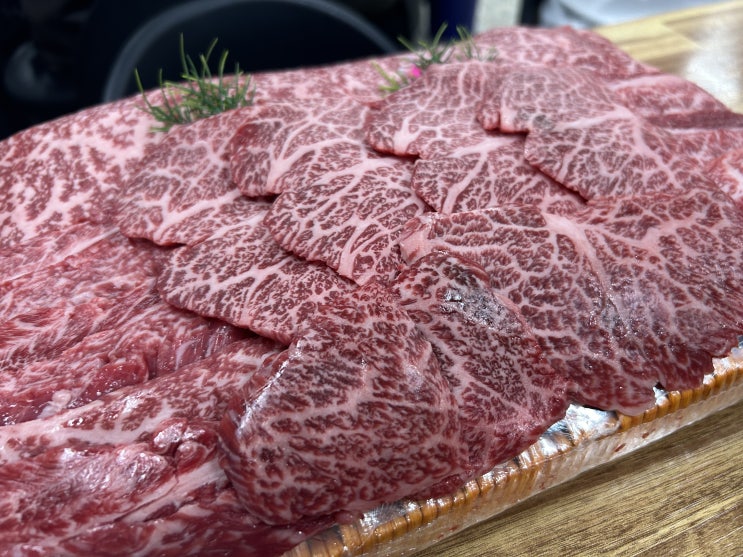  [용두역] 맛있는 소고기를 만나는 시간, 마장동에서 즐기는 신선한 소고기 맛집 <하늘축산&고기익는마을>