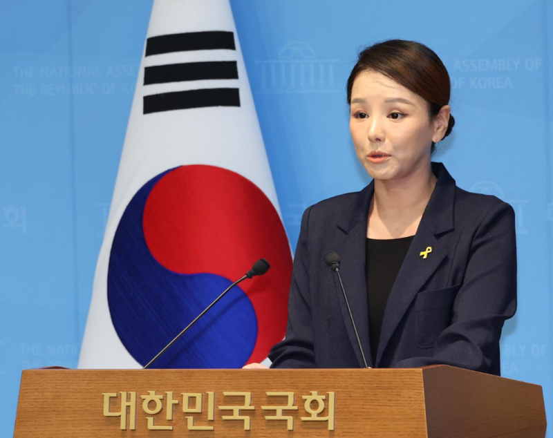강미정 대변인 프로필, 성비위 사건 항의 조국혁신당 탈당 논란 정리