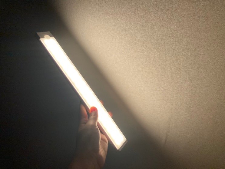  LED 동작 센서등 더 이상 어둠 속에서 헤매지 마세요