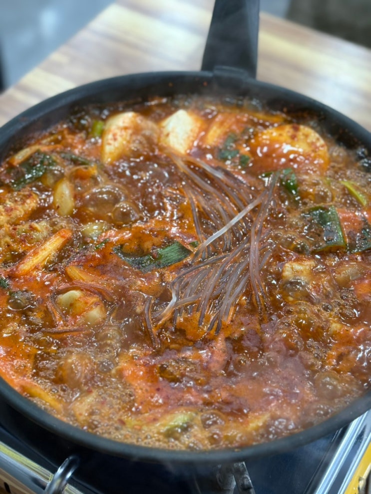  포항 돼지찌개 맛집 점심 추천 고속버스터미널 근처 저잣거리