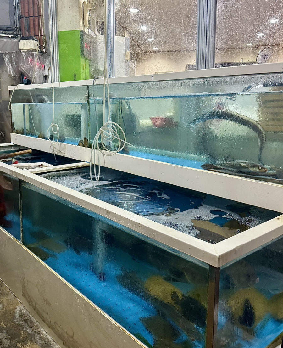 위아래횟집 사진 2