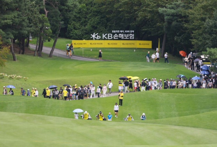 KB금융 스타챔피언십 3라운드 <b>유현조</b> 단독<b>선두</b>, <b>박결</b> 2위