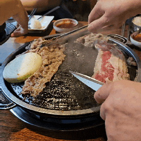 신림 우삼겹 신림 별빛 거리 맛집 서울집 신림 직영점, 서울 갈비 비교